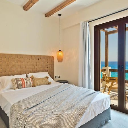 Ypsilos Beach Suites Adults Only Kyra Panagia ภายนอก รูปภาพ