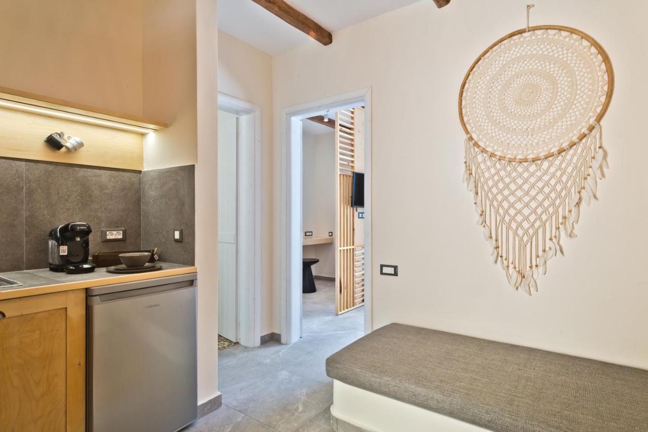 Ypsilos Beach Suites Adults Only Kyra Panagia ภายนอก รูปภาพ