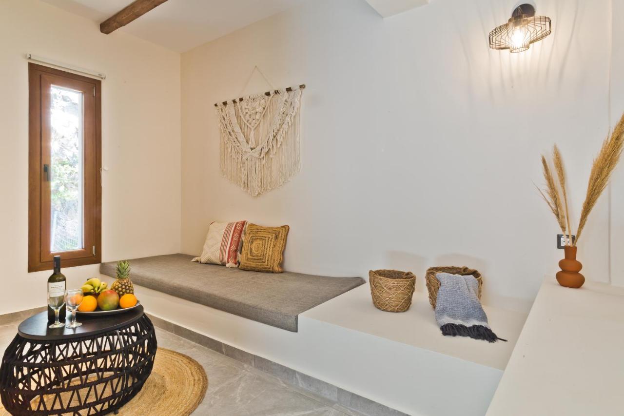 Ypsilos Beach Suites Adults Only Kyra Panagia ภายนอก รูปภาพ